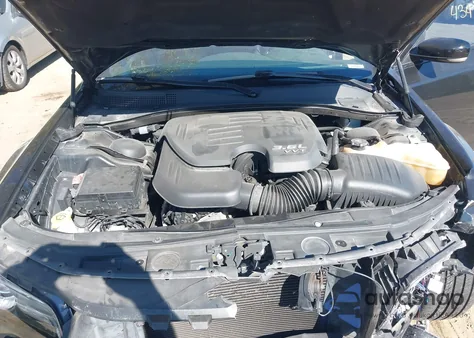 2018 Chrysler 300 300S из США, поврежденный, VIN 2C3CCABG2JH262141